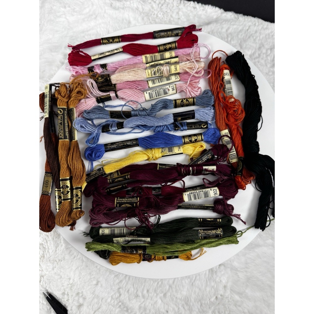 DMC Mouline Special 25 Embroidery Floss‎ 8M Large Lot Of Multi Colors